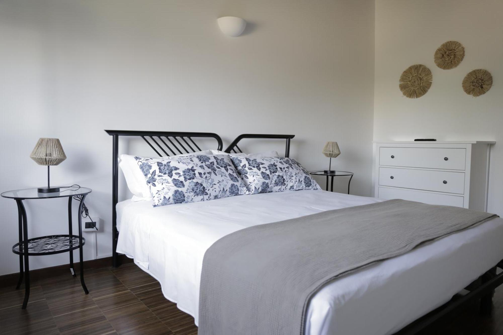 B&B Valleluna Trani Luaran gambar
