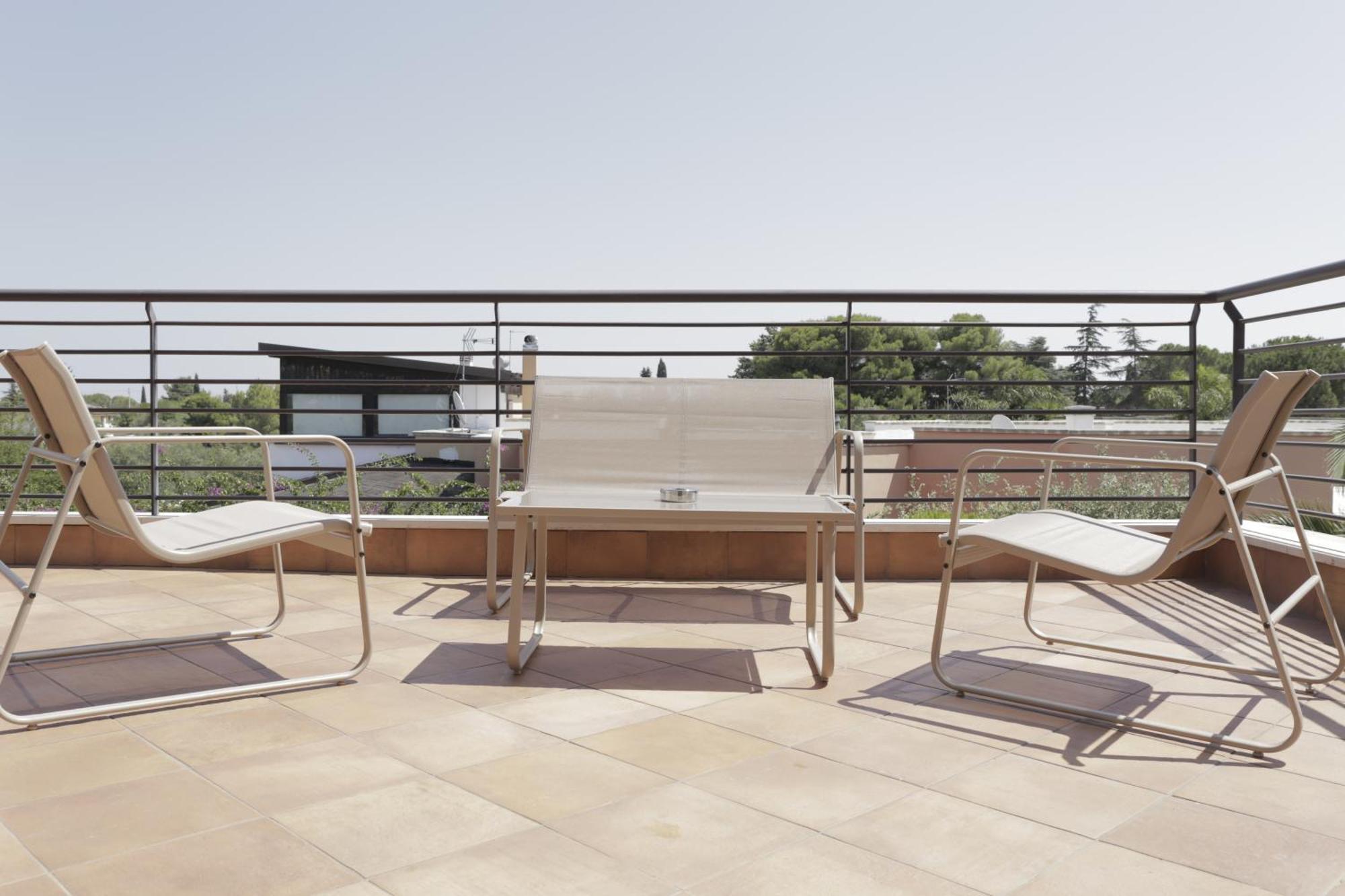 B&B Valleluna Trani Luaran gambar