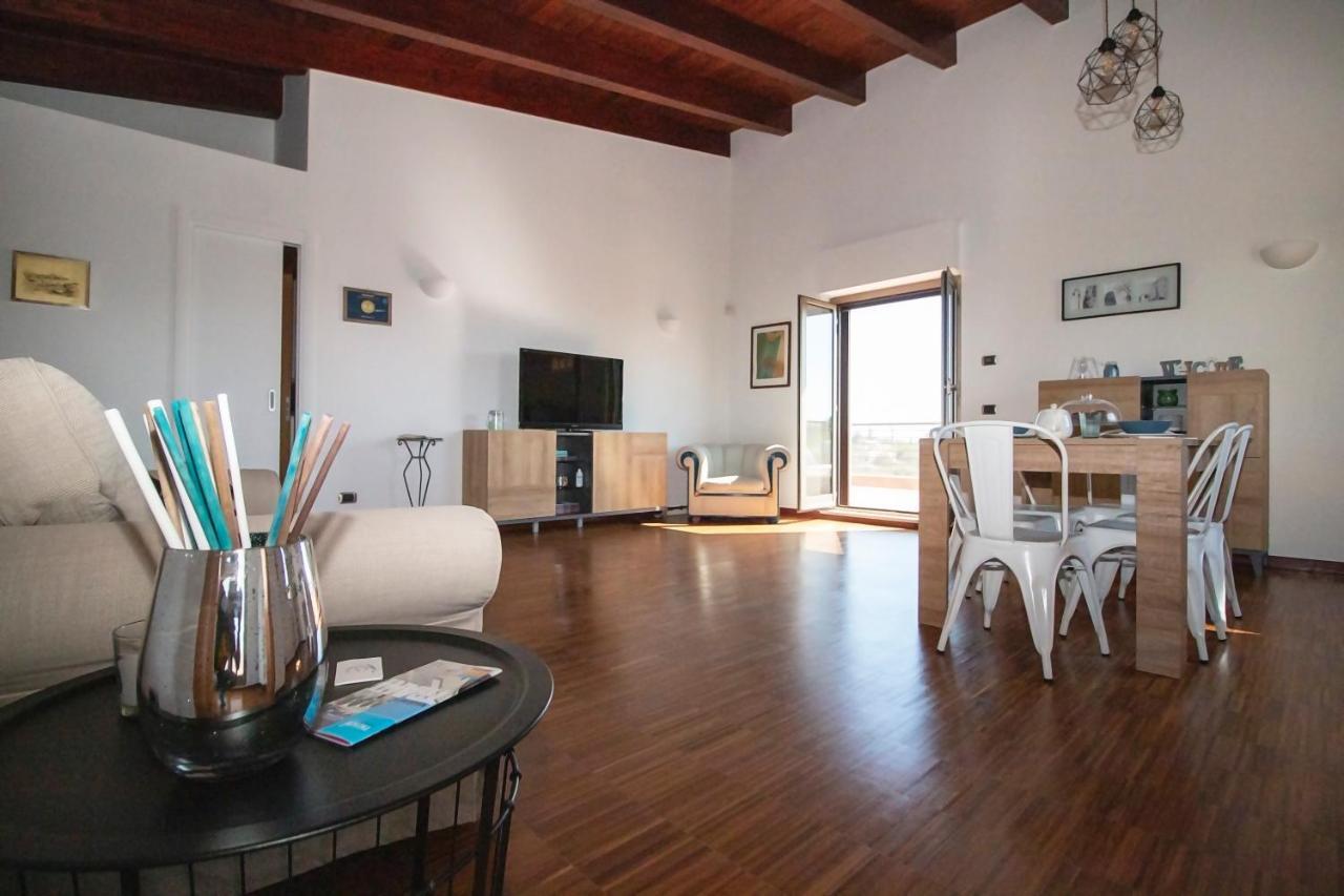 B&B Valleluna Trani Luaran gambar