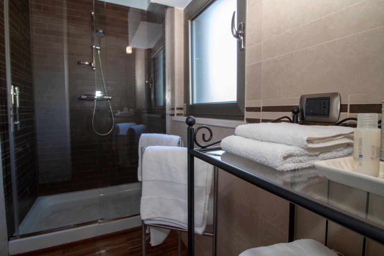 B&B Valleluna Trani Luaran gambar